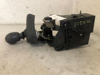 bontott RENAULT SCÉNIC II Váltó Kulissza