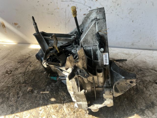 bontott RENAULT SCÉNIC II Váltó (Mechanikus)