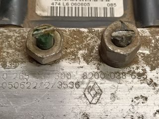 bontott RENAULT SCÉNIC II ABS Kocka