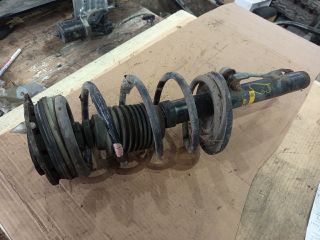 bontott RENAULT SCÉNIC II Bal első Gólyaláb (Lengécsillapító, Rugó)