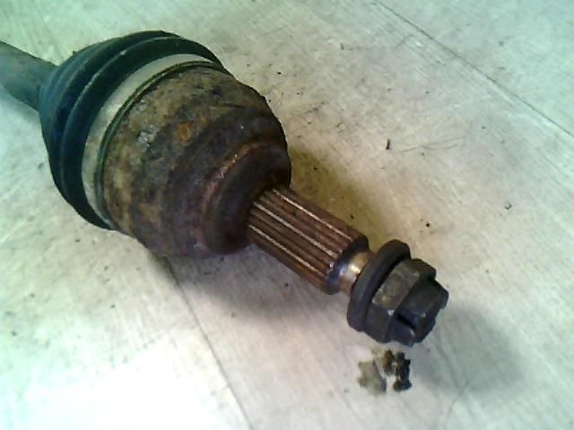 bontott RENAULT SCÉNIC II Bal Féltengely