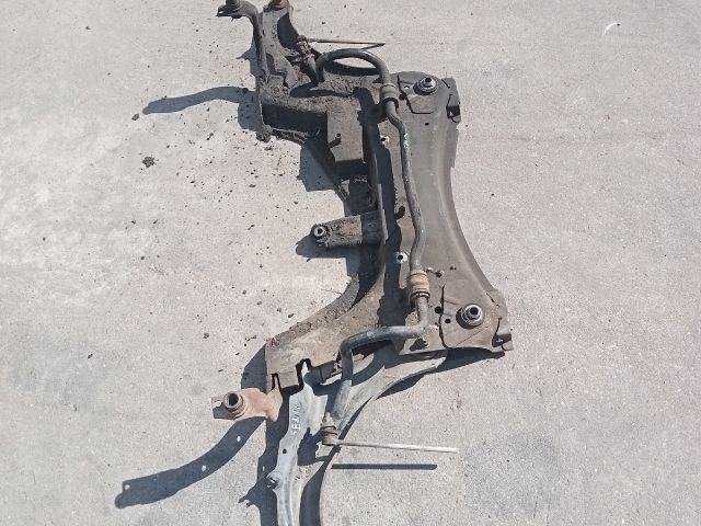 bontott RENAULT SCÉNIC II Első Bölcső