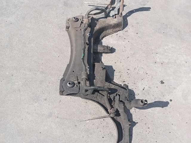 bontott RENAULT SCÉNIC II Első Bölcső