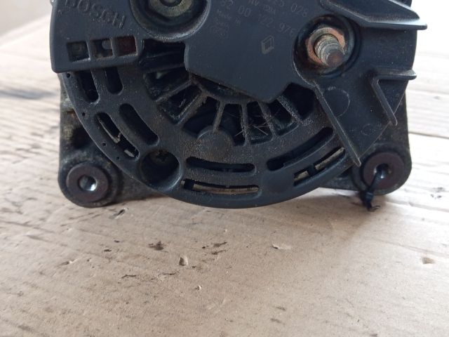 bontott RENAULT SCÉNIC II Generátor