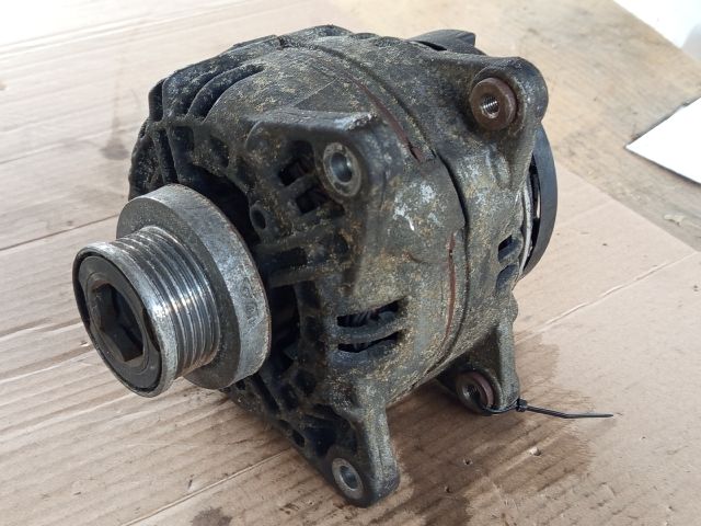 bontott RENAULT SCÉNIC II Generátor