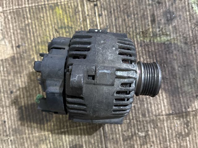 bontott RENAULT SCÉNIC II Generátor