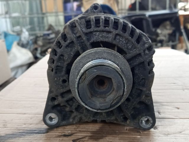 bontott RENAULT SCÉNIC II Generátor