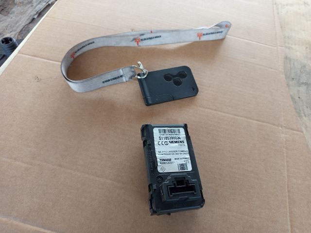 bontott RENAULT SCÉNIC II Gyújtáskapcsoló