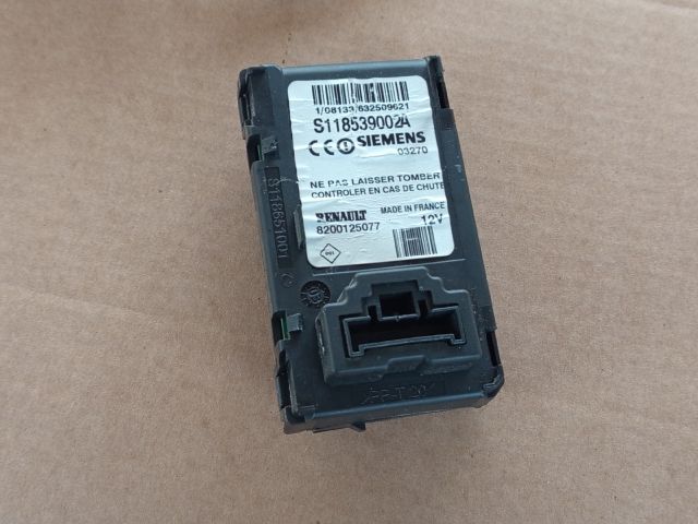 bontott RENAULT SCÉNIC II Gyújtáskapcsoló