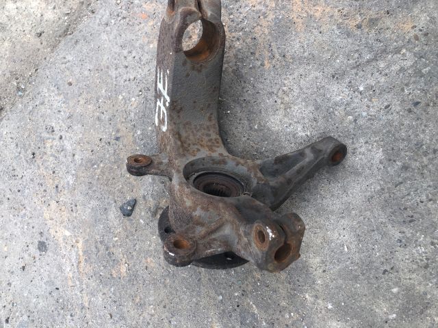 bontott RENAULT SCÉNIC II Jobb első Csonkállvány Kerékaggyal