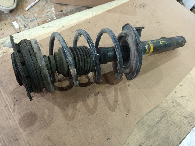 bontott RENAULT SCÉNIC II Jobb első Gólyaláb (Lengécsillapító, Rugó)