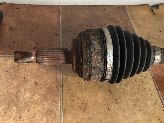 bontott RENAULT SCÉNIC II Jobb Féltengely