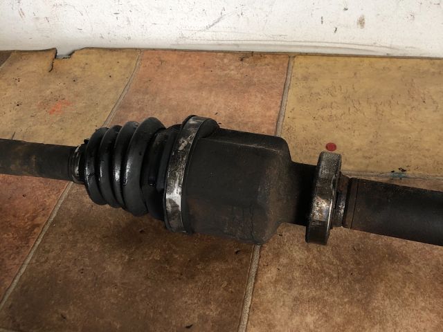 bontott RENAULT SCÉNIC II Jobb Féltengely