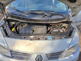 bontott RENAULT SCÉNIC II Motor Tartó Bak Bal