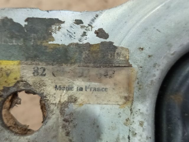 bontott RENAULT SCÉNIC II Motor Tartó Bak (Fém)