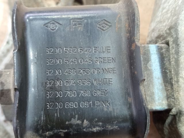 bontott RENAULT SCÉNIC II Motor Tartó Bak (Fém)