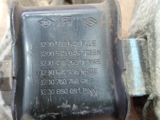 bontott RENAULT SCÉNIC II Motor Tartó Bak (Fém)