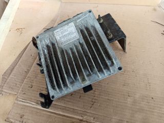 bontott RENAULT SCÉNIC II Motorvezérlő