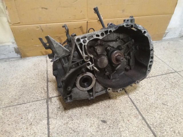 bontott RENAULT SCÉNIC II Váltó (Mechanikus)