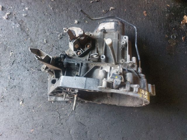 bontott RENAULT SCÉNIC II Váltó (Mechanikus)