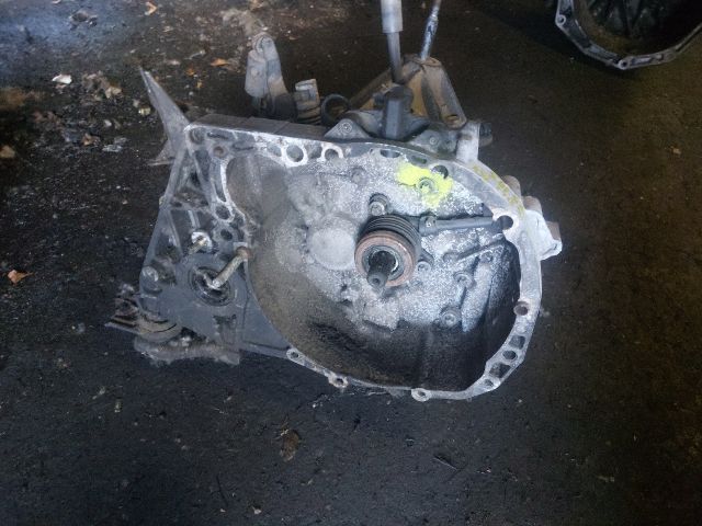 bontott RENAULT SCÉNIC II Váltó (Mechanikus)