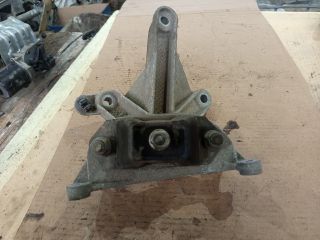 bontott RENAULT SCÉNIC II Váltó Tartó Bak (Pozíciófüggetlen)