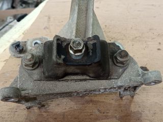 bontott RENAULT SCÉNIC II Váltó Tartó Bak (Pozíciófüggetlen)