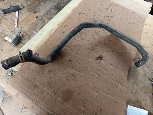 bontott RENAULT SCÉNIC II Vízcső