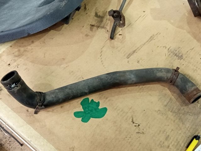 bontott RENAULT SCÉNIC II Vízcső