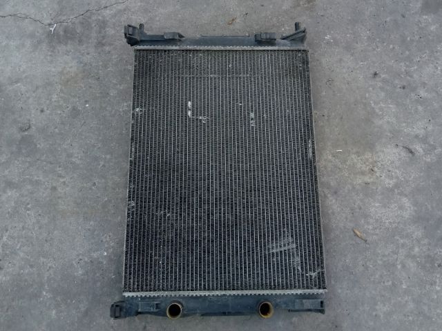 bontott RENAULT SCÉNIC II Vízhűtő Radiátor (Klímás)