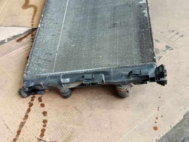 bontott RENAULT SCÉNIC II Vízhűtő Radiátor (Klímás)