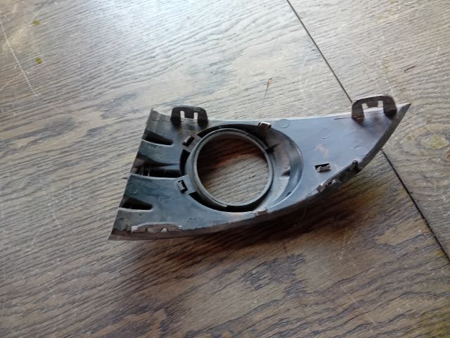 bontott RENAULT SCÉNIC II Bal Ködlámpa Rács