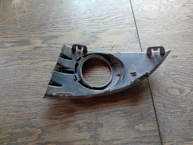 bontott RENAULT SCÉNIC II Bal Ködlámpa Rács