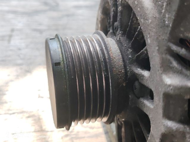 bontott RENAULT SCÉNIC II Generátor