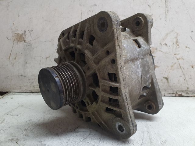 bontott RENAULT SCÉNIC II Generátor