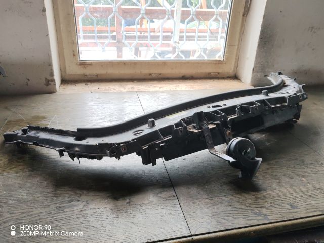 bontott RENAULT SCÉNIC II Homlokfal (Üres lemez)