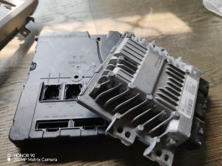 bontott RENAULT SCÉNIC II Motorvezérlő