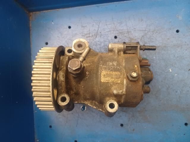 bontott RENAULT SCÉNIC II Nagynyomású Szivattyú