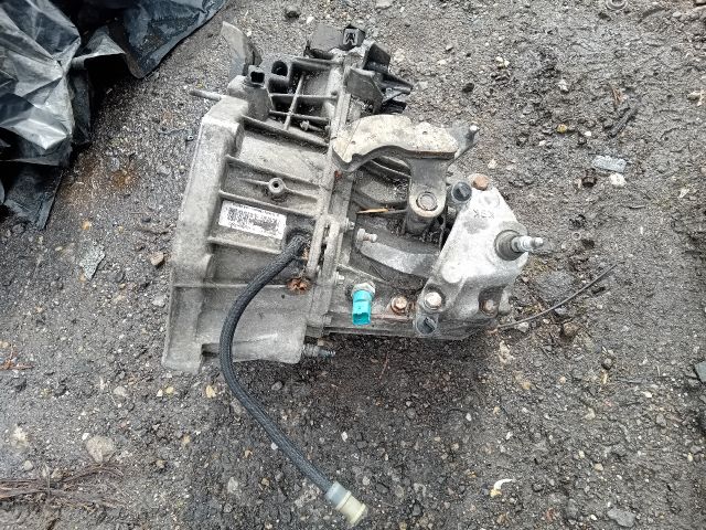 bontott RENAULT SCÉNIC II Váltó (Mechanikus)