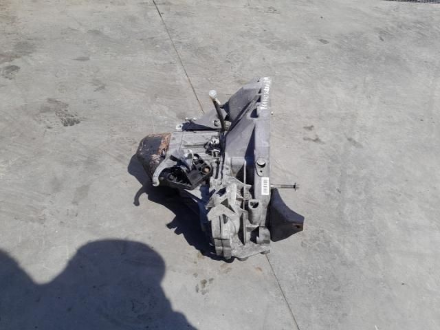 bontott RENAULT SCÉNIC II Váltó (Mechanikus)