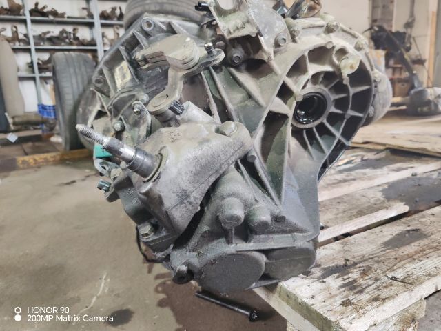 bontott RENAULT SCÉNIC II Váltó (Mechanikus)