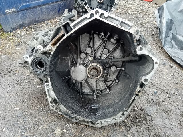 bontott RENAULT SCÉNIC II Váltó (Mechanikus)