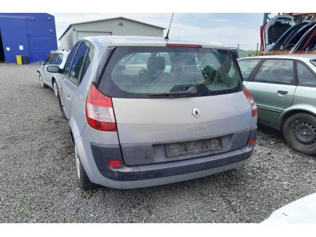 bontott RENAULT SCÉNIC II Vízhűtő Radiátor (Klímás)