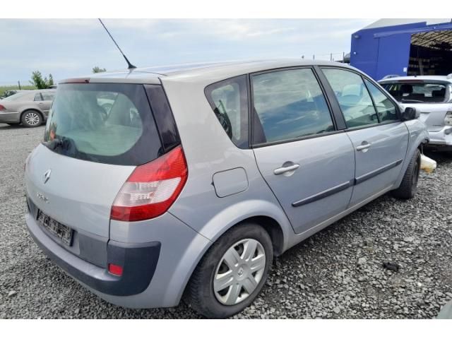 bontott RENAULT SCÉNIC II Vízhűtő Radiátor (Klímás)