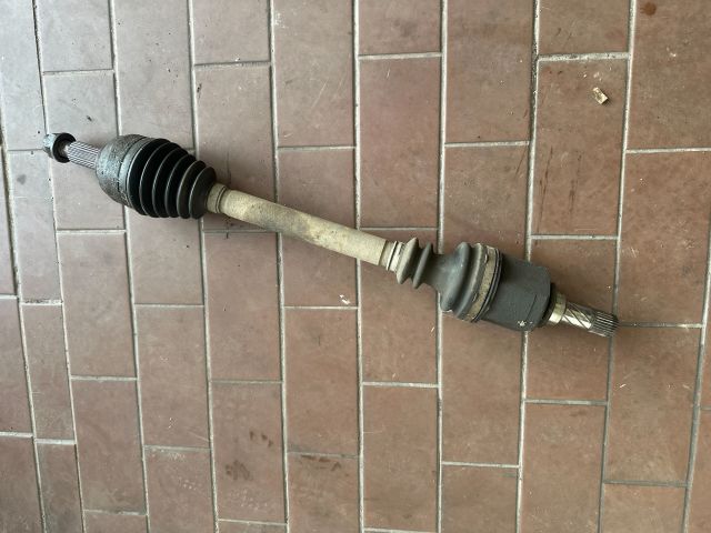 bontott RENAULT SCÉNIC II Bal Féltengely