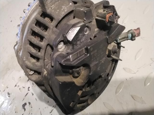 bontott RENAULT SCÉNIC II Generátor