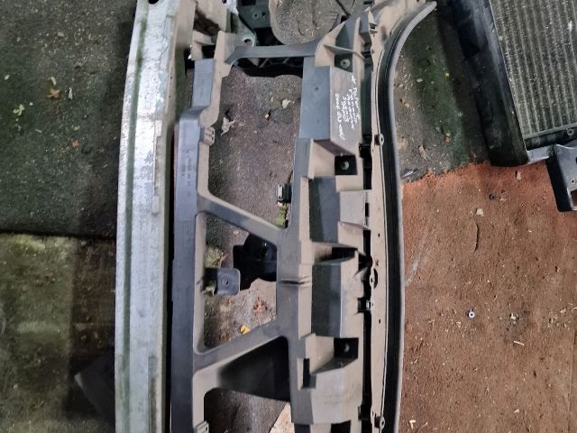 bontott RENAULT SCÉNIC II Homlokfal (Üres lemez)