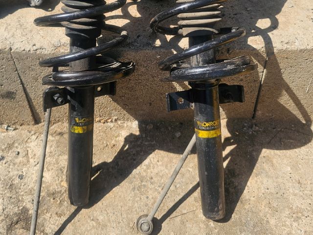 bontott RENAULT SCÉNIC II Jobb első Gólyaláb (Lengécsillapító, Rugó)