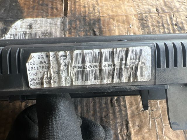 bontott RENAULT SCÉNIC II Kilométeróra