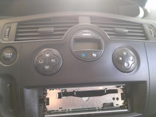 bontott RENAULT SCÉNIC II Klímahűtő Radiátor